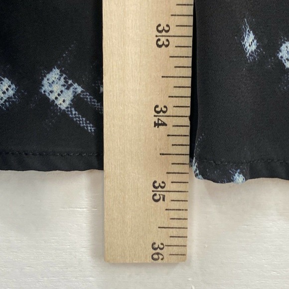 Lush Women's Size L Faux Wrap Dress Knee Length Long Sleeve Geometric Lined - Picture 9 of 10